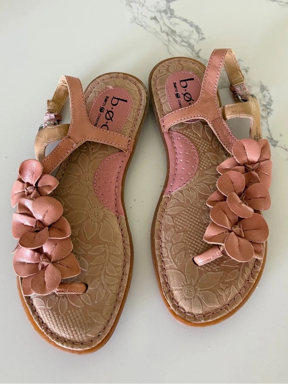 b.o.c. Born Concept Floral Leather Sandal Thong Slingback NWOT All Day Comfort 7 - Picture 7 of 7